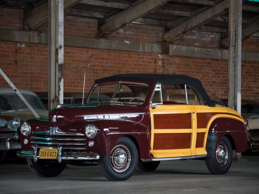  Ford Super DeLuxe Sportsman Convertible 1947 года  (фото 37 из 61)